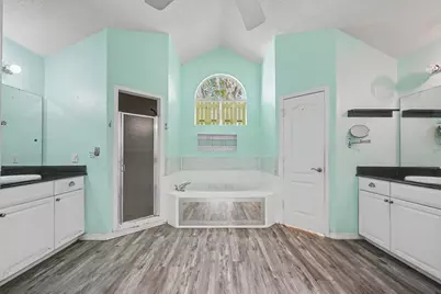 1297 Ceylon Drive, Gulf Breeze, FL 32563 - Photo 32