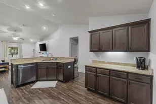 3164 Hickory St, Navarre, FL 32566 - Photo 12