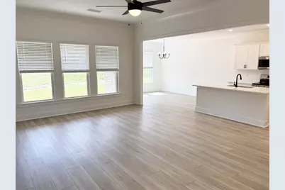 5910 Luckenbach Lane, Crestview, FL 32539 - Photo 4