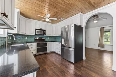 6165 Garden City Road, Crestview, FL 32539 - Photo 8
