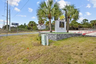 2810 W Highway 98, Mary Esther, FL 32569 - Photo 2