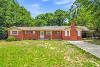 127 Judith Drive, Valparaiso, FL 32580 - Photo 1