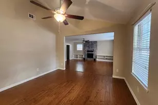 1038 37th St, Niceville, FL 32578 - Photo 4