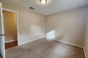 1038 37th St, Niceville, FL 32578 - Photo 16