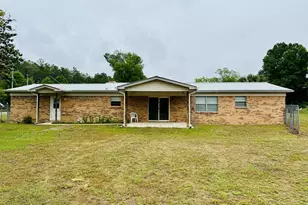 427 Cedar St, Florala, AL 36442 - Photo 20