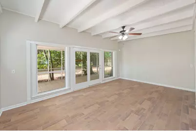 328 SE Hollywood Boulevard, Fort Walton Beach, FL 32548 - Photo 8