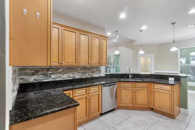 6882 Brocado Court, Navarre, FL 32566 - Photo 10