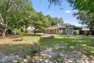 6882 Brocado Court, Navarre, FL 32566 - Photo 12