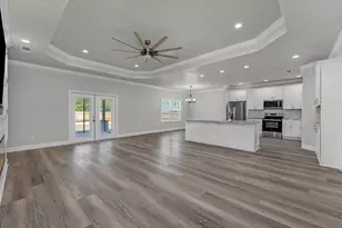 709 NW Lovejoy Rd, Fort Walton Beach, FL 32548 - Photo 2