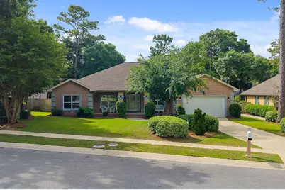 819 Coldwater Creek Circle, Niceville, FL 32578 - Photo 1