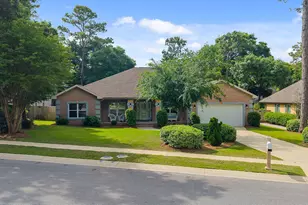 819 Coldwater Creek Cir, Niceville, FL 32578 - Photo 1