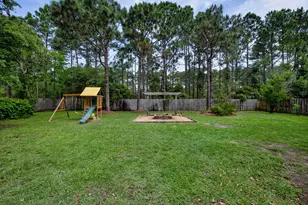 7682 Manatee St, Navarre, FL 32566 - Photo 2