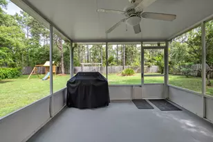 7682 Manatee St, Navarre, FL 32566 - Photo 4