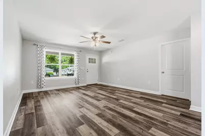 5159 Lake Drive, Crestview, FL 32539 - Photo 4