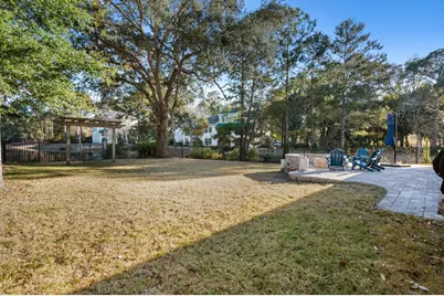 1569 Lakeside Drive, Niceville, FL 32578 - Photo 48