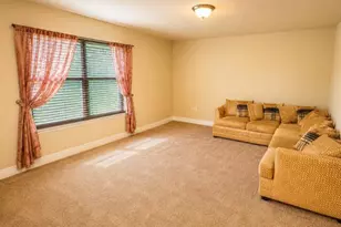 117 Strike Eagle Dr, Crestview, FL 32536 - Photo 6