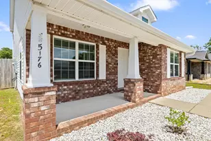 5176 Carmell Ridge Cir, Milton, FL 32570 - Photo 4