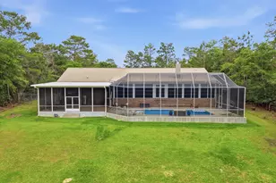 4063 Lakeview Dr, Crestview, FL 32539 - Photo 10