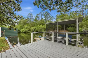 4063 Lakeview Dr, Crestview, FL 32539 - Photo 8