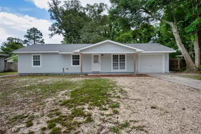 208 Moriarty Street, Fort Walton Beach, FL 32548 - Photo 2