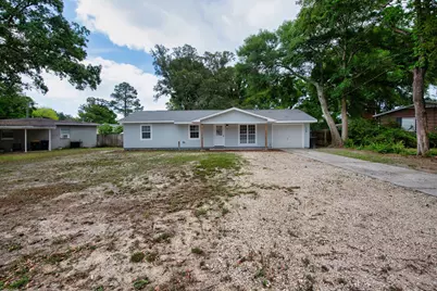 208 Moriarty Street, Fort Walton Beach, FL 32548 - Photo 1