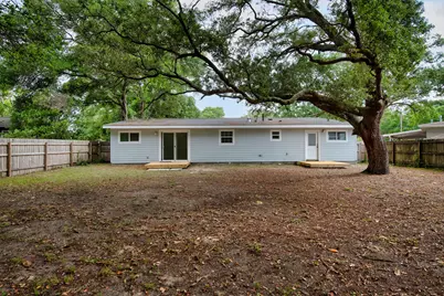 208 Moriarty Street, Fort Walton Beach, FL 32548 - Photo 42