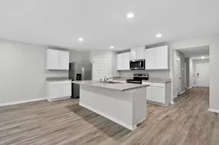 6817 Interlachen Ln, Laurel Hill, FL 32567 - Photo 4