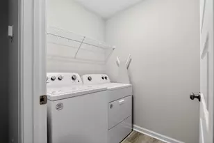6817 Interlachen Ln, Laurel Hill, FL 32567 - Photo 28