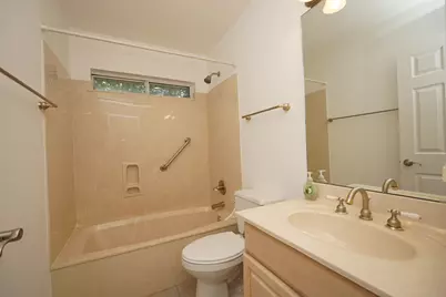 4240 Bobcat Cove, Niceville, FL 32578 - Photo 38