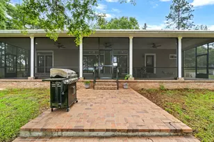175 W T Hulion Rd, Crestview, FL 32539 - Photo 6