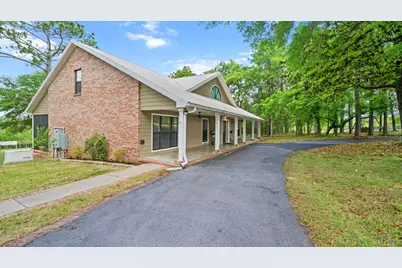 175 W T Hulion Road, Crestview, FL 32539 - Photo 2