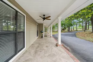 175 W T Hulion Rd, Crestview, FL 32539 - Photo 4