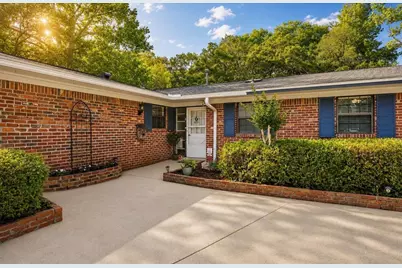 8 NE Fulmar Court, Fort Walton Beach, FL 32548 - Photo 2