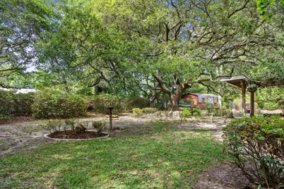 8 NE Fulmar Court, Fort Walton Beach, FL 32548 - Photo 32