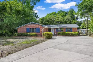 8 NE Fulmar Ct, Fort Walton Beach, FL 32548 - Photo 2