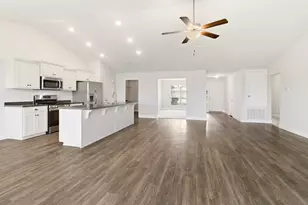 7005 Brylington Blvd, Bellview, FL 32526 - Photo 6