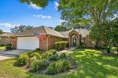 157 Kel-Wen Circle, Destin, FL 32541 - Photo 2