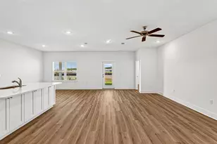 36 Gray Owl Dr, Freeport, FL 32439 - Photo 8