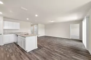 511 Whispering Creek Ave, Freeport, FL 32439 - Photo 20