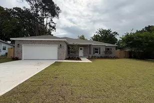 11 NW Wright Pkwy, Fort Walton Beach, FL 32548 - Photo 1