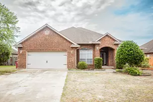 406 Pendo Pl, Crestview, FL 32536 - Photo 1