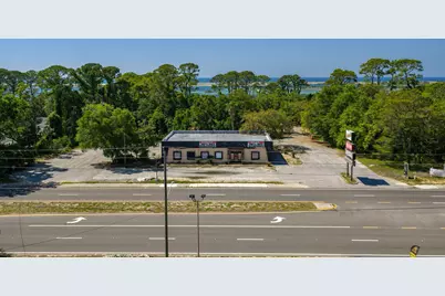 757 E Miracle Strip Parkway #A, Mary Esther, FL 32569 - Photo 4