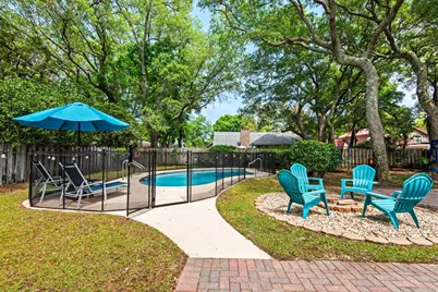 252 E Dominica Circle, Niceville, FL 32578 - Photo 36