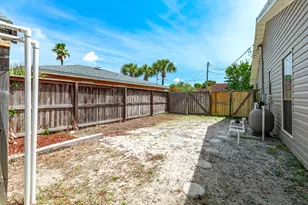 301 Cypress St, Destin, FL 32541 - Photo 26
