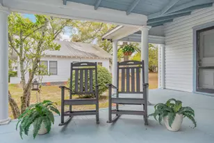 28 E Live Oak Ave, Defuniak Springs, FL 32435 - Photo 6