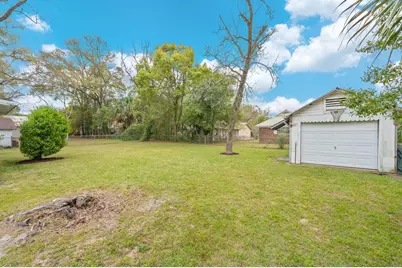 28 E Live Oak Avenue, Defuniak Springs, FL 32435 - Photo 50