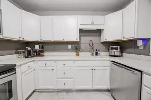 134 Virginia Dr, Fort Walton Beach, FL 32548 - Photo 24