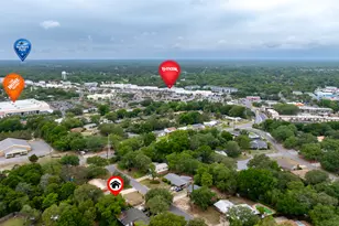 134 Virginia Dr, Fort Walton Beach, FL 32548 - Photo 2