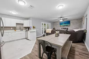 134 Virginia Dr, Fort Walton Beach, FL 32548 - Photo 26
