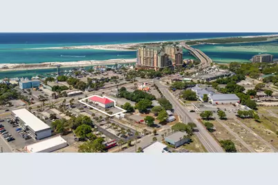 111 U.S. 98, Destin, FL 32541 - Photo 4